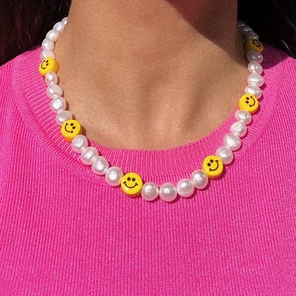 Smile Freshwater Pearls Necklace Y2K - Picture 2 of 3